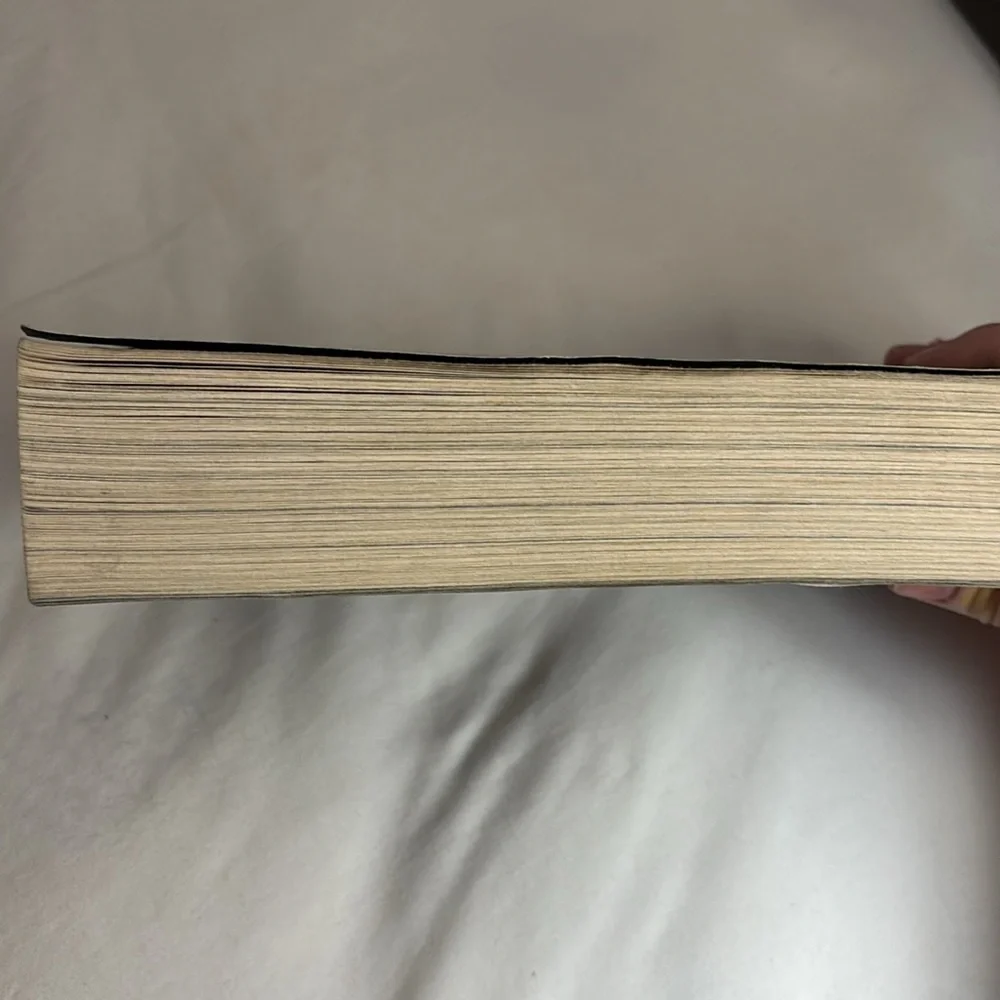 Six of Crows Book with original cover - Picture 4 of 4